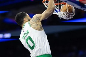 塔图姆迎来七赛季高光表现，美国队球迷沸腾！的简单介绍开云