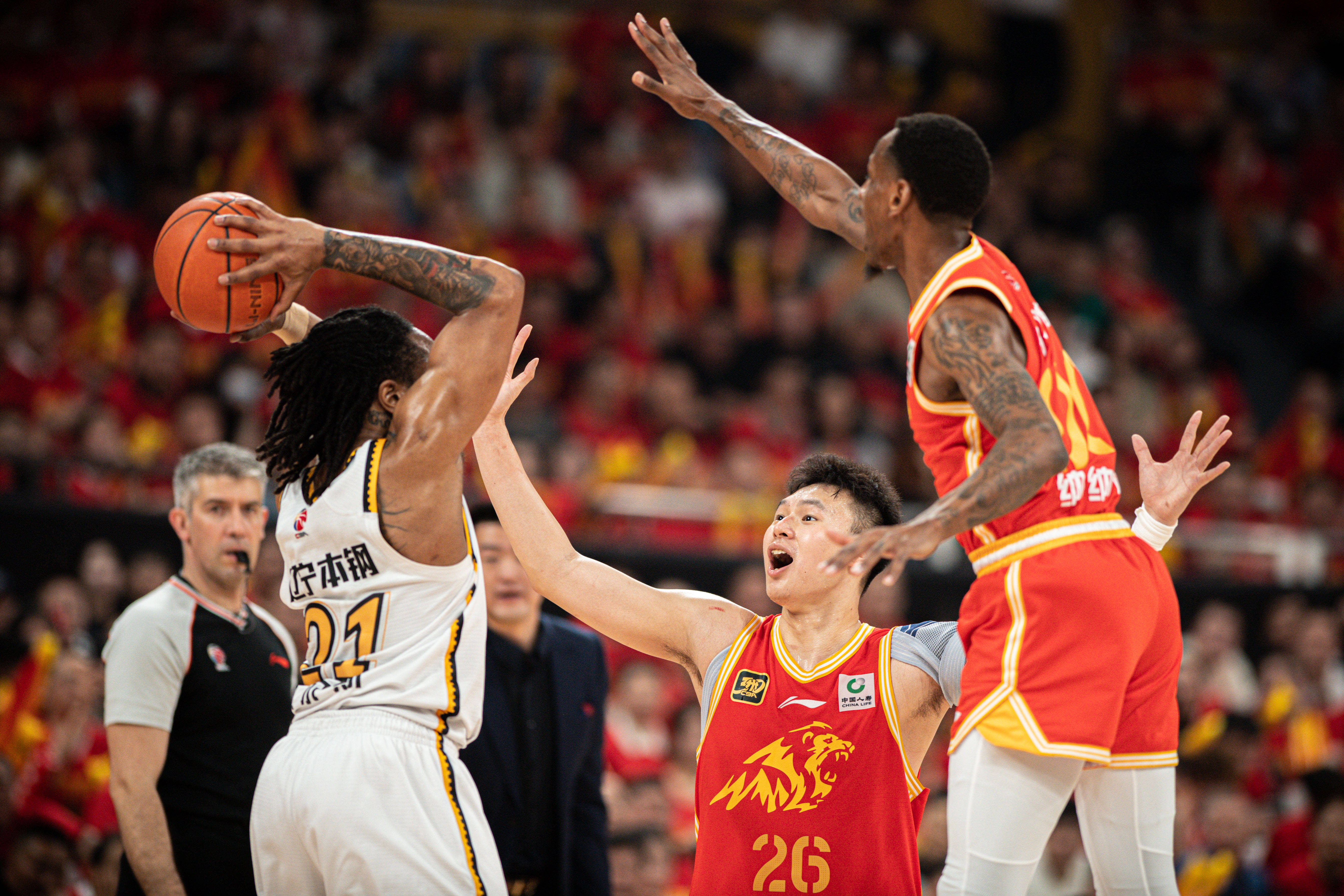 切尔西发布备战花絮，集结日扳平良机，CBA季后赛任务艰巨，球队文化再被提及的简单介绍